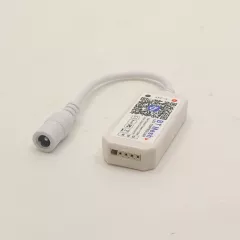 Контроллер RGB ленты IP20  с Bluetooth: 3х4A, мини, DC5-24V, 100W,4pin, ( 3 канала по 4A )   RGB (4pin, 3 цвета в одном чипе) - Контроллеры RGB для св/д лент - Радиомир Саратов