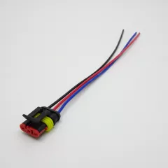 Разъем герметичный 3-х контактный (3PIN) (IP67) AMP (ШТЕКЕР) с проводами(черный/красный/синий) сеч.0.75мм*(18AWG 200мм) серия: 1.5 (DJ7031-1.5-11) - 3pin - Радиомир Саратов