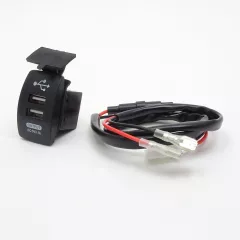 АДАПТЕР USB х 2 ( 3.1A max ) "TDS TS-CAU46" (зеленый) для зарядки в Авто; монтаж в панель,врезной, габариты:46х44х26мм; Uпит:12-24V DC; вых: 5V 3.1A; 2pin (кабель+ 2 клеммы: 6,3мм ) для подключ - Зарядные устройства в АВТО (прямоугольные  врезные) - Радиомир Саратов