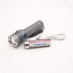 Фонарь светодиодный "BL-S18-T6" 80000W; ZOOM;зарядка от USB; 3 режима свечения; IP-65; аккумулятор 18650 8800mAh 4.2V+ кабель USB/microUSB в комплекте - Ручные св/д фонари - Радиомир Саратов