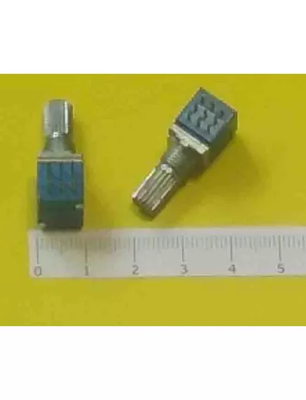 РЕЗИСТОР   B10K  9pin (3+3+3pin) перем с выключателем (Для радиостанций) WH9011A-3-18T  вал L=15мм, d=6мм, металл, с накаткой, с прорезью ,круг - для Радиостанций - Радиомир Саратов