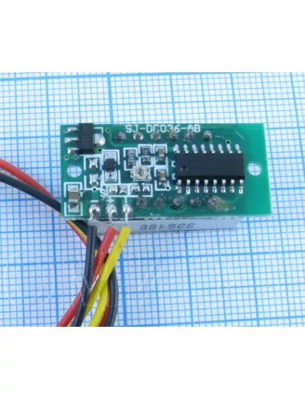 Вольтметр DC 3,5-30V (±1%) 2 провода, цифр; встраив; ( без корпуса) , Синие цифры; H=10мм; IP20; (красный/черный) ; мини- габар: 23х14мм Для индикации бортового напряжения АВТО - Вольтметры цифровые (измерительные модули) - Радиомир Саратов