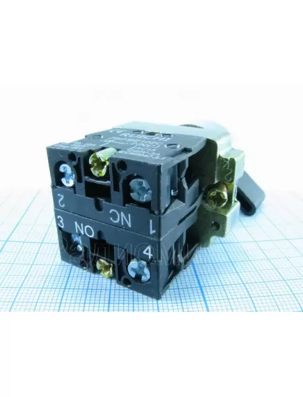 ПЕРЕКЛЮЧАТЕЛЬ 3SA8-BJ25+ ЧЕРНЫЙ (d=39mm х 40 х 30мм) контакты: нормально разомкнутый, нормально замкнутый; ON-ON; AC240V , 3A , длинная ручка, 2 положения (С ФИКСАЦИЕЙ) , металл. IP40(-5+40С)(ZB2-BE101С (NO)/ZB2-BE102C (NC)) - Переключатели поворотные - Радиомир Саратов