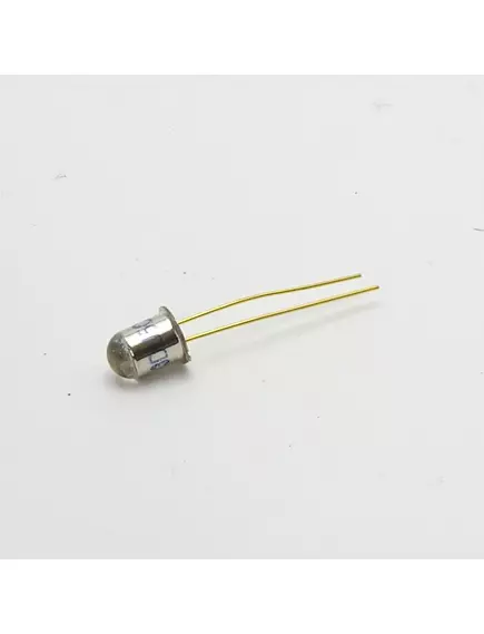 Фототранзистор 3DU5C рабочее напряжение (max) 10V; потребляемая мощность: 30mW; max: 880nM; photocurrent: 0.5-1mA; - Фототранзисторы - Радиомир Саратов