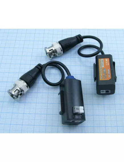Усилитель по витой паре (проводной. по UTP-каб) SVT-305AH Комплект для передачи видеосигнала по витой паре  для AHD: 200 м для 5Мпикс, 200м для 4 Мпикс, 180м для 3 Мпикс, 250м для 1080P, 320м для 960P/720P. Для  CVI камер: 230м для 4 Мпикс, 230м для 1080P - Усилители для витой пары - Радиомир Саратов