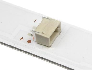Светодиодная планка для подсветки ЖК панелей 40" 3V (7линз) CC02400D739V01 (739 мм 7 линз) разъем подключения 3PIN шт., платформа алюмин. без термоско фото 2 Светодиодная планка для подсветки ЖК панелей 40" 3V (7линз) CC02400D739V01 (739 мм 7 линз) разъем подключения 3PIN шт., платформа алюмин. без термоско фото 2