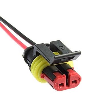 Разъем герметичный 2-х контактный (2PIN) (IP67) AMP (штекер) с проводами (красн/черн) сеч.0.75мм*(18AWG 200mm ) серия:1.5 (DJ7021-1.5-21)