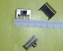 Перекл. движковый 16 PIN (2гр.х8pin) SK42D03 6.5 0.5A 50V DC 2 положен. (22х9х9,5 мм.) толкатель GD (h5x5x3,5мм) горизонт. монтаж, корп. метал. 55114 