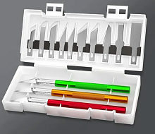 Скальпель-Набор ножей для резьбы из 13 предметов (3 металические ручки и 13 сменных лезвий) 3 металичесих держателя лезвий