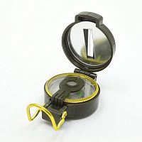 КОМПАС DC45-1M с плав. катушкой; шкала вращающегося лимба проградуирована в градусах с ценой деления 1°