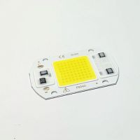 МАТРИЦА СВ/ДИОДНАЯ 220VAC  30W БЕЛЫЙ  (COB) 6500K, I=140mA;  2500Lm   Угол свеч: 120°; габар: экран: 24х24мм; на алюминиевой подложке (58х40мм)  (