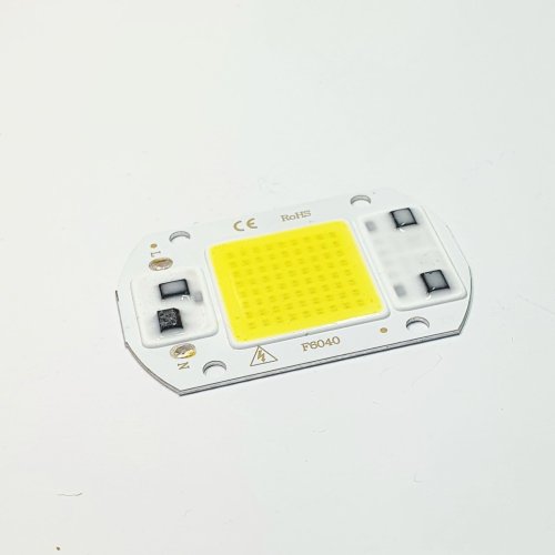 МАТРИЦА СВ/ДИОДНАЯ 220VAC 30W БЕЛЫЙ (COB) 6500K, I=140mA; 2500Lm Угол свеч: 120°; габар: экран: 24х24мм; на алюминиевой подложке (58х40мм) ( МАТРИЦА СВ/ДИОДНАЯ 220VAC 30W БЕЛЫЙ (COB) 6500K, I=140mA; 2500Lm Угол свеч: 120°; габар: экран: 24х24мм; на алюминиевой подложке (58х40мм) (