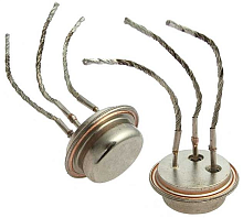 Транзистор ГТ701А Uк =55V /Uэ =15V 12A 50W p-n-p канальный