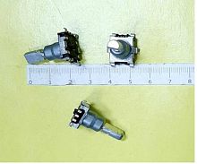 Энкодер  5pin 11,7х12мм, SMD ручка мет. без резьбы , п/круг 6мм   (33061) 