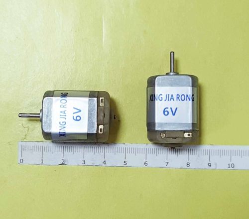 ДВИГАТЕЛЬ ЭЛЕКТРИЧЕСКИЙ DC6,0V (0.15W, реж. холост. хода -2800об/мин, 0.025A) F130-08450 (27х15х20мм вал 2мм длина 11мм) жест. выводы  (ФЕН) фото 2