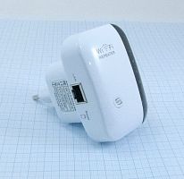 Wi-Fi УСИЛИТЕЛЬ  Wireless-N WiFi Repeater 300mbps беспроводной повторитель  Интерфейс: 10/100м LAN Диапазон частот: 2.4 ГГц-2.4835 ГГц ; IP адрес по у