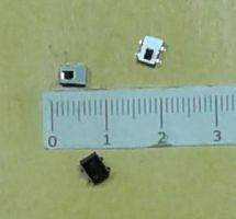 Перекл. движковый 4 PIN (2гр.x2pin) PVM030 с защелкой OFF- (ON) (4,7х3,5х2,3 мм.) толкатель (h1х1,3мм) SMD гориз. монтаж, корп. пл/метал.  №73