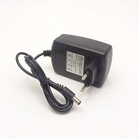 Блок питания импульсный, 18V, 1.0A, 18W, штекер: 5,5 х 2,5мм, В розетку, вх: AC 100-240V LP-53