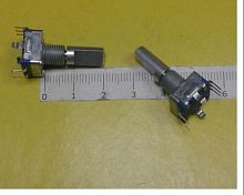 Энкодер  5pin 11,5х13,5мм (L=20мм) с кнопкой, мет. ручка, резьба=6мм, п/круг без наката (№14)  11,7х13,5мм, ручка мет.под спил 20мм,крепеж п/гайку (ди