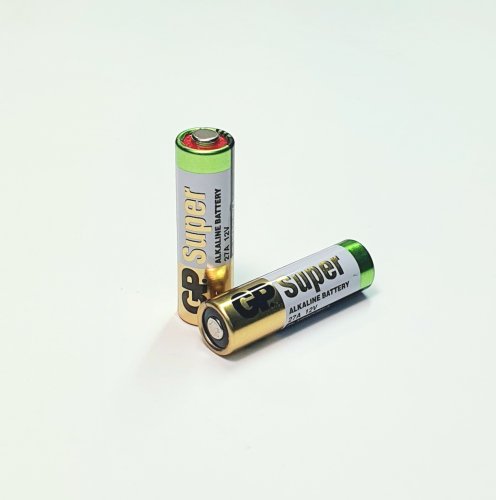 БАТАРЕЙКА A27 (MN27/ L828/ 27A/ A2010) 12V Super Alkaline  GP.  Прим: цифр.фотоаппараты, фотовспышки, калкуляторы, брелки автосигнализаций, бесконтакт