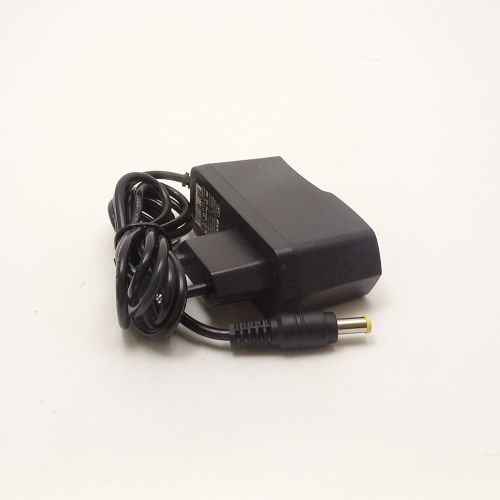 Блок питания импульсный, 12V, 1.0A, 12W, штекер: 5,0 x 3,4мм, В розетку, вх: AC 110-240V YW120P10_P