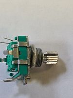 Энкодер  5pin   16,5х17,5х7,5мм EC16 (на 24 положения, 3+2pin, L=20mm)  (33044) мет.ручка с накаткой d-6мм , разрезная , круг  (№12.1 с кнопкой 11х18 