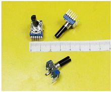 РЕЗИСТОР переменный WH1211 п/круг   B10K 6pin Стерео 6pin L20mm  пластиковый вал L=20мм, d=6мм,  п/круг