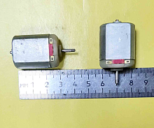 ДВИГАТЕЛЬ ЭЛЕКТРИЧЕСКИЙ DC12V 30x24x18mm  RS280-22160 (30 х 24 х 18мм вал 2мм длина 9мм)   