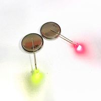 СВЕТОДИОД 3мм 2-х цв: Красно-Зелен, 2pin . ( 30/30mcd ) 37695 ( цв.линзы: Белый, матовый ) ( встречное включение ) ; Udc: 2,5-3,0v. ( 3017EGW )