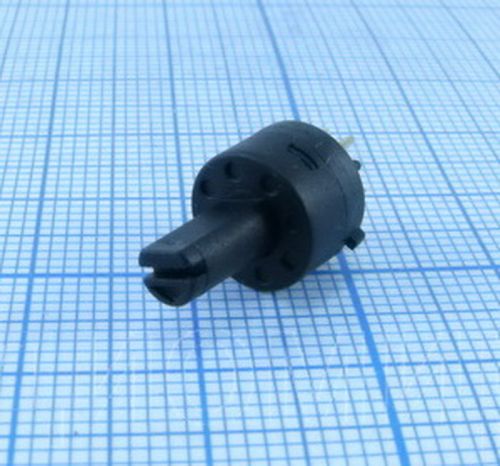 Галетный переключатель на плату, закрытый, 7pin, групп: 1, направлений: 6, 6 полож., активный ток нагр: 0.2A (до 24V), индуктивный ток нагр: 0.5A (до 