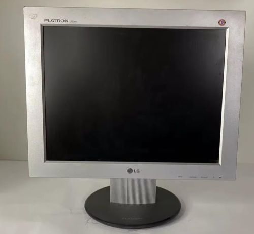 МОНИТОР LCD 15" LG FLATRON L1530S; Б/У Разрешение: разрешение 1024x768 (4:3) подключение: VGA яркость 250 кд/м2 контрастность 450:1 время отклика 16 МОНИТОР LCD 15" LG FLATRON L1530S; Б/У Разрешение: разрешение 1024x768 (4:3) подключение: VGA яркость 250 кд/м2 контрастность 450:1 время отклика 16