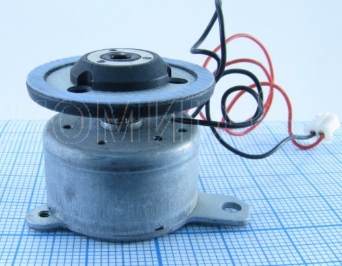 MOTOR DVD/CD 4.2V CCM03-042R1-2A TM2402/02GF (длина вала = 6 mm)нижнее крепление(3-и резьбы- на фланце) с держателем диска провод с разъемом