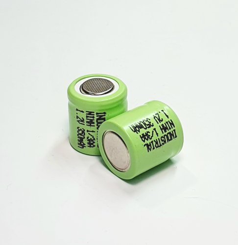 АККУМУЛЯТОР    1,2V    350mAh  Ni-MH  (H-1/3AA350)   (14,5х17мм)   (02890)  Заряд: стандарт 35mA/ 16 час; ускор. 350mA 1,2 час; 500 циклов заряд - раз
