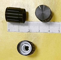 РУЧКА для переменного резистора D15ММ высота 17мм 6мм полукруг пластик Цвет-черная (А15F-14х15)              