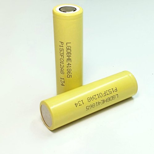АККУМУЛЯТОР  18650  3,7V  2500mAh 8C(20A)  Li-ION  ICR18650HE4  (18х65мм)  LG  Высокотоковый   LGDBHE41865  ( технология )