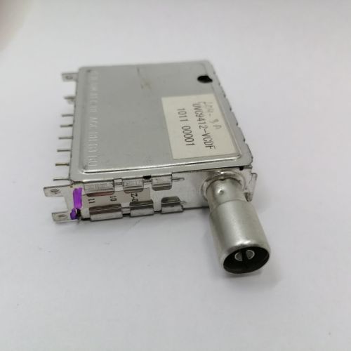 ТЮНЕР TV UVC9412-VCDF (TDQ-38H) ( стандарт) 46131 8 pin+12V , стандартный вход , несимметричный выход с остеклованными выводами , гипербенд 950 МГц ,  фото 2
