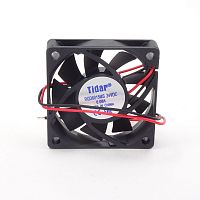Вентилятор DC24V, 60x60x15мм, 4900об/мин., подш. скольжения, 2pin, 0.1A 2.6W RQD6015MS, пластик