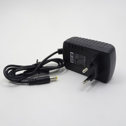 Блок питания импульсный, 5V, 2.5A, 12.5W, штекер: 5,5 х 2,1мм, В розетку, вх: AC 100-240V W050V025_D