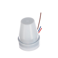 Датчик освещенности Camelion LXP-02  IP44  фотореле   Uac =220V; 10A  Частота: 50-60 Гц Срабатывает при наступлении сумерек . Работает в автоматическо