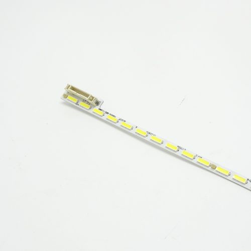 Светодиодная планка для подсветки ЖК панелей 50" 3V (68LED) V500H1-ME1-TLEM9 (624мм, 68 светодиодов) разъем 12pin, гн., платформа алюмин. 