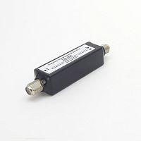 Антенный усилитель РЭМО BAS-8104 5V INLINE (широкополосный); Усиление 28-32dB / 48.5-862Мгц; напряжение питания 5V; предназначен для усиления сигналов