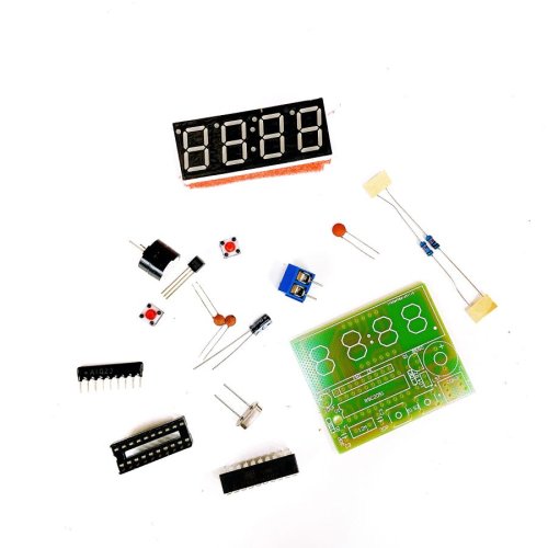 КОНСТРУКТОР LED - часы  AT89C2051 YSZ-4  КОМПЛЕКТ деталей; Uпит.=3.7-5.5V; 4-х разряд.7сегм.инд; 2 будильника; красный LED-дисплей; секундомер;
