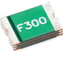 Предохранитель самовосстанавливающийся 3A 6V SMD 1812 FSMD300R (марк. F300) 3000mA (4.73x3.41x2мм)