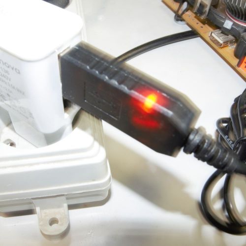 Зарядное устройство для Li-Ion АКБ 12,6V 0.7A (штек 5,5мм х 2,5мм) ; от USB гнезда: DC 5V; LED индикация окончания заряда фото 3 Зарядное устройство для Li-Ion АКБ 12,6V 0.7A (штек 5,5мм х 2,5мм) ; от USB гнезда: DC 5V; LED индикация окончания заряда фото 3