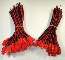 РАЗЪЕМ (комплект) 2pin 2P-JST КРАСНЫЙ, ( Штекер+ Гнездо ). С проводами 22AWG; L провода=100-150мм(красн./черн.)