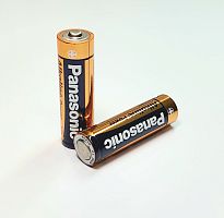 БАТАРЕЙКА R06 (LR06/LR6/AA) 1,5V Alkaline PANASONIC (Цена за1шт.)