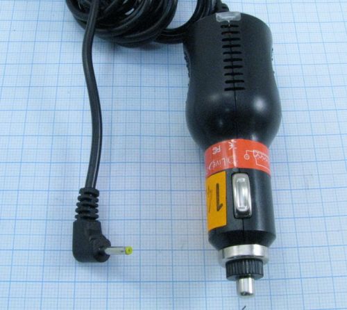 Зарядное устройство автомобильное, 5V, 2.0A, 10W, штекер: 2,4 x 0,7мм (угловой), вх: 12-15V, вх. разъем: в прикуриватель Зарядное устройство автомобильное, 5V, 2.0A, 10W, штекер: 2,4 x 0,7мм (угловой), вх: 12-15V, вх. разъем: в прикуриватель